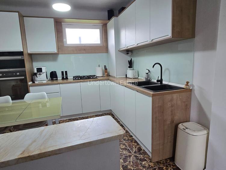 Casă Renovată cu Grădină | 227 mp | 3 Terase | 3 Dormitoare | Milcov - 45
