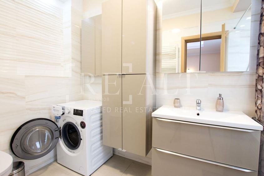 Inchiriere apartament 4 camere | Premium, Parcare, Vedere lac | Laguna Residence