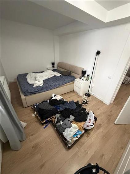Vanzare apartament 5 camere Obor, boxa, loc parcare, centrala proprie, fara risc