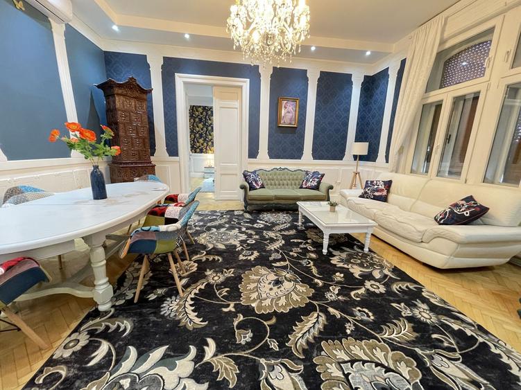 Apartament 4 camere spatios  in zona Sinaia