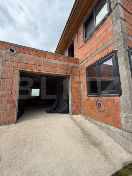 Casa 180 mp, teren 793 mp, zona centrala Campia Turzii