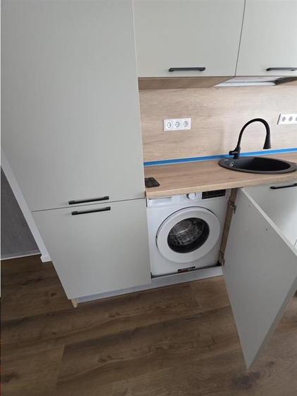 Apartament cu 3 camere lux zona La Terenuri