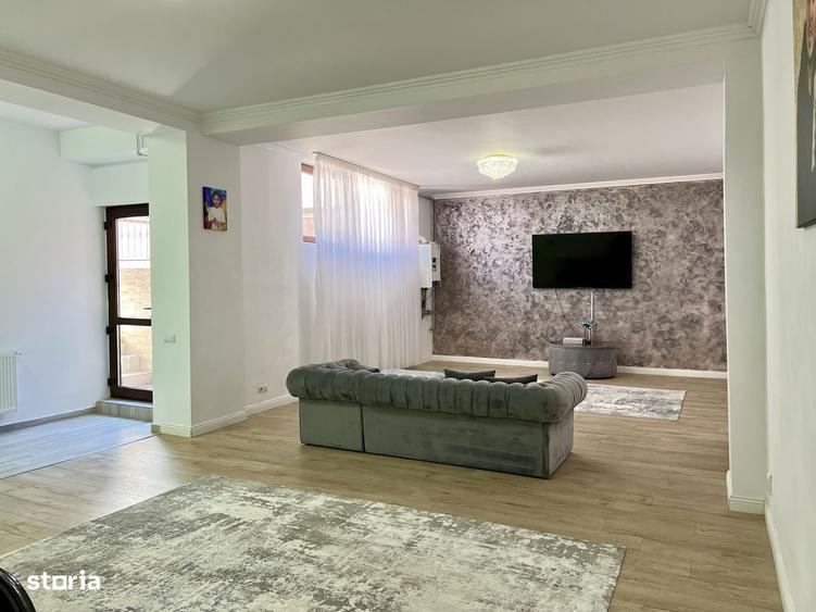 Apartament 3 camere cu curte, imobil nou