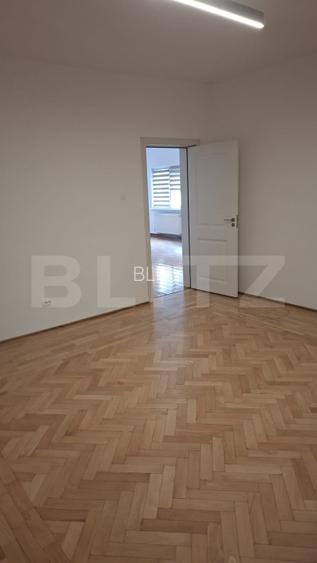Inchiriere spatiu comercial generos de 200 m2 - 8