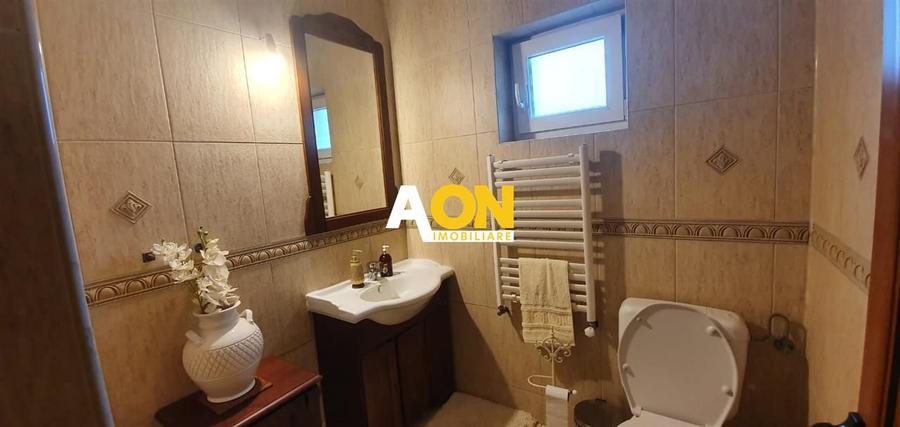 De vanzare casa 4 camere 350 mp teren zona Alba Micesti