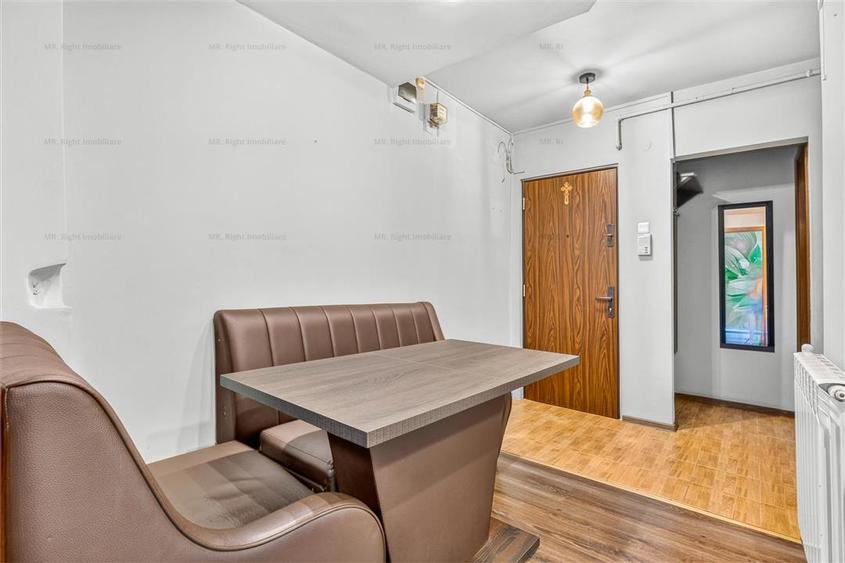 Apartament 2 camere | 2 balcoane | decomandat | Codrul Cosminului