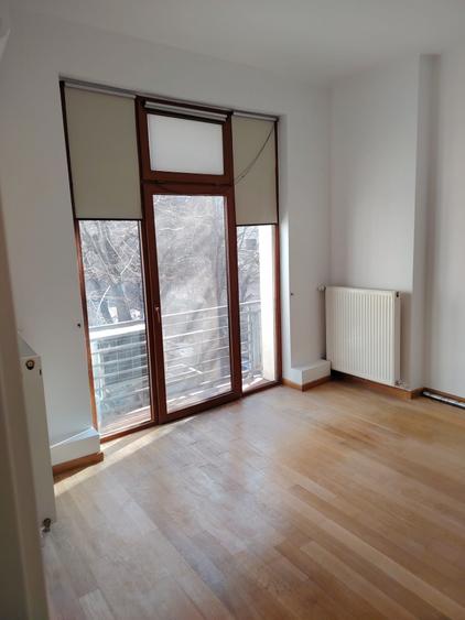 Apartament 6 camere Calea Victoriei | metrou | aer conditionat |