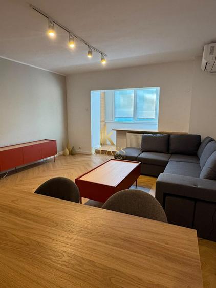 Apartament 3 camere complet renovat | Piața Victoriei - Guvern | Ultracentral |