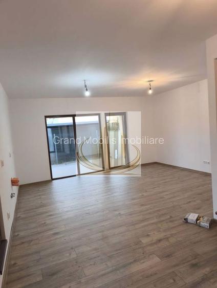 Duplex modern 4 camere în Moșnița Nouă, lângă Lidl – curte 280 mp - 2