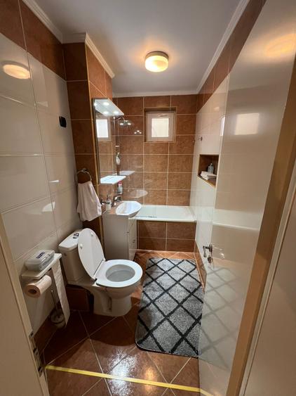 Apartament 3 camere 80mp strada Gh.Doja bloc vila mobilat utilat 122.000eur neg