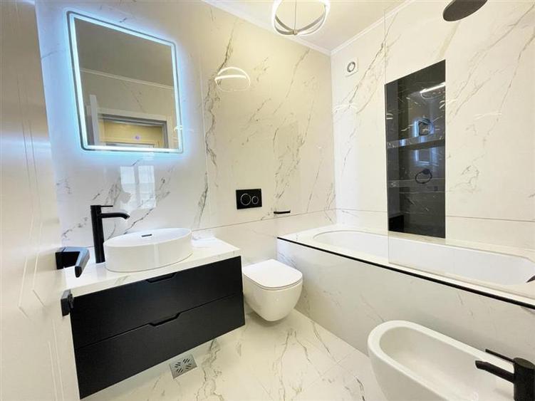 Inchiriere apartament 3 camere de LUX bloc nou zona Centrala- The Office