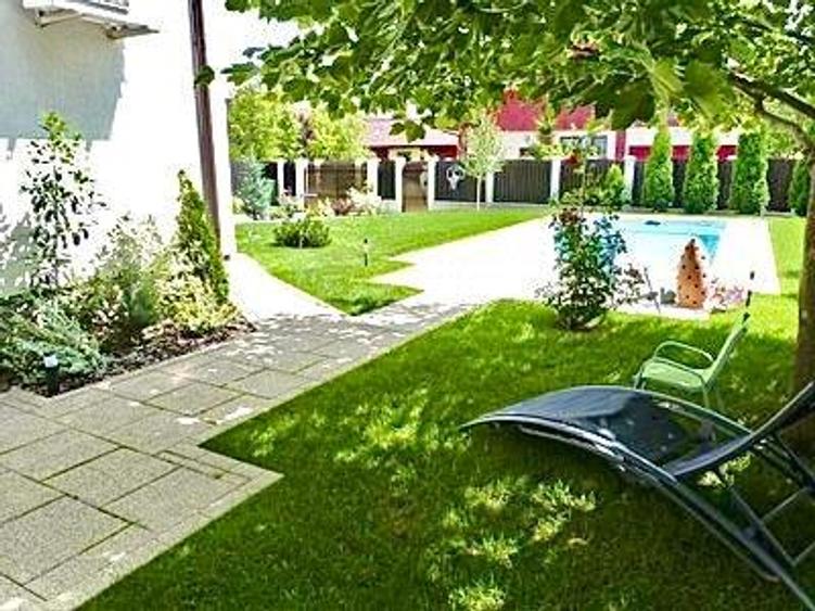 VILA INDIVIDUALA CU PISCINA, LANGA JOLIE VILLE MALL!