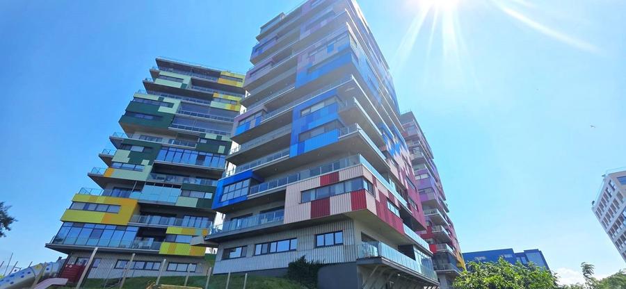 FALEZA NORD 2 CAMERE 105 MP. CU TERASA SI VEDERE FRONTALA LA MARE