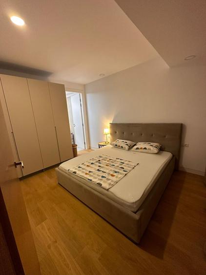 3 camere, 2 băi, vedere la mare – complet mobilat – Vogh Olimp