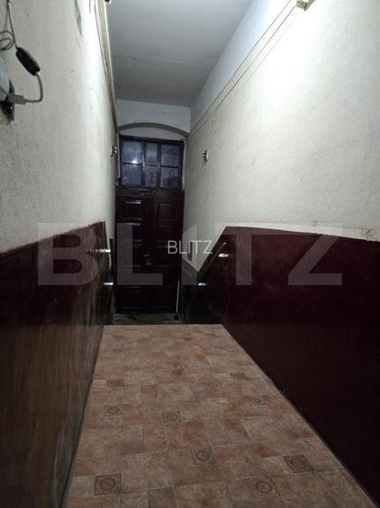 Casa de vanzare, 6 camere, 137 mp, teren 579 mp, zona semicentrala - 6