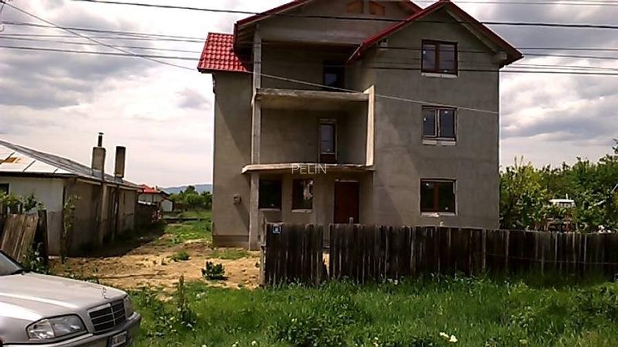 Casa de vanzare Petresti