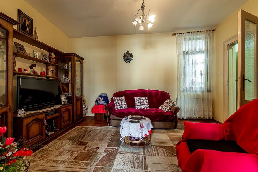 Apartament cu 3 Camere la Casă pe Strada I.L. Caragiale, Arad