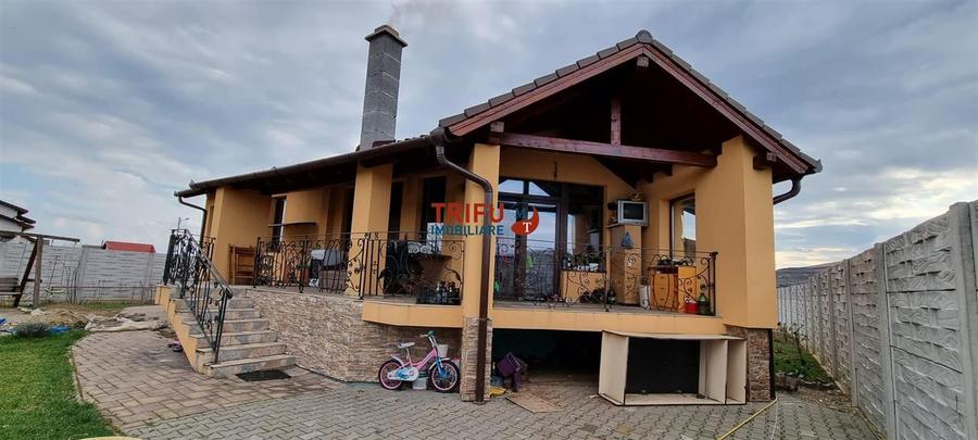 Casa individuala cu 5 camere 1128 mp teren in Sard