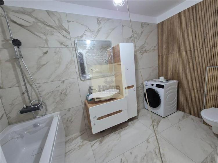 Apartament 2 camere etaj 1 cu balcon si parcare Doamna Stanca
