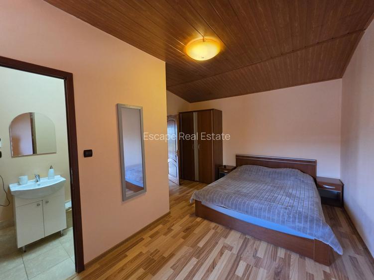 Casă Vilă cu 9 camere și piscină încălzită în localitatea Cornu