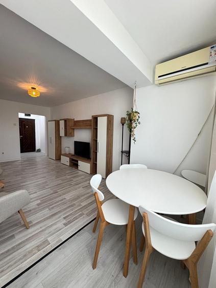 Apartament 1 camera Tatarasi Flora