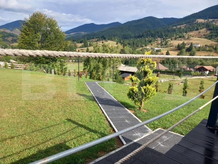 Oportunitate-cabana de vanzare, 4 camere, 75 mp, 34,5 ari teren, zona Colibita