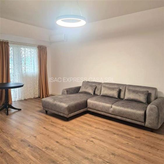 Cautam primul chirias: apartament in Tatarasi: 2 camere + loc parcare - 5