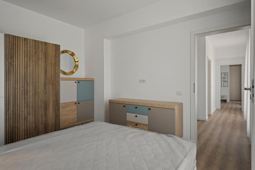 Duplex cu scara interioara 142 mp