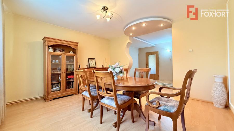 Casa individuala, 5 camere + Garaj + Piscina - Brancoveanu
