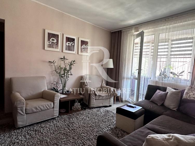 Apartament cu 3 camere | Zona Universității | Oradea