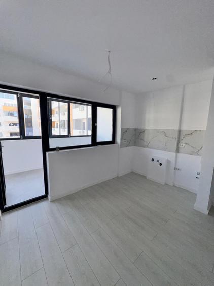 3 camere - pers fizica, 2 băi și balcon închis | 81 Residence, Mutare imediata!