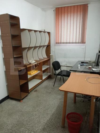 Spațiu comercial 100 mp, parter, cu vitrină – Hunedoara, disponibil imediat