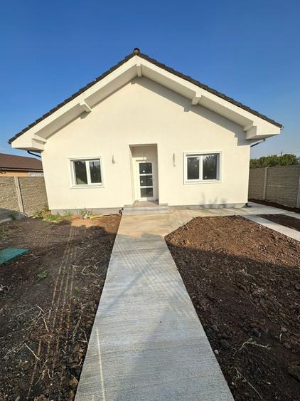Ianova - Casa individuala pe parter cu 3 dormitoare