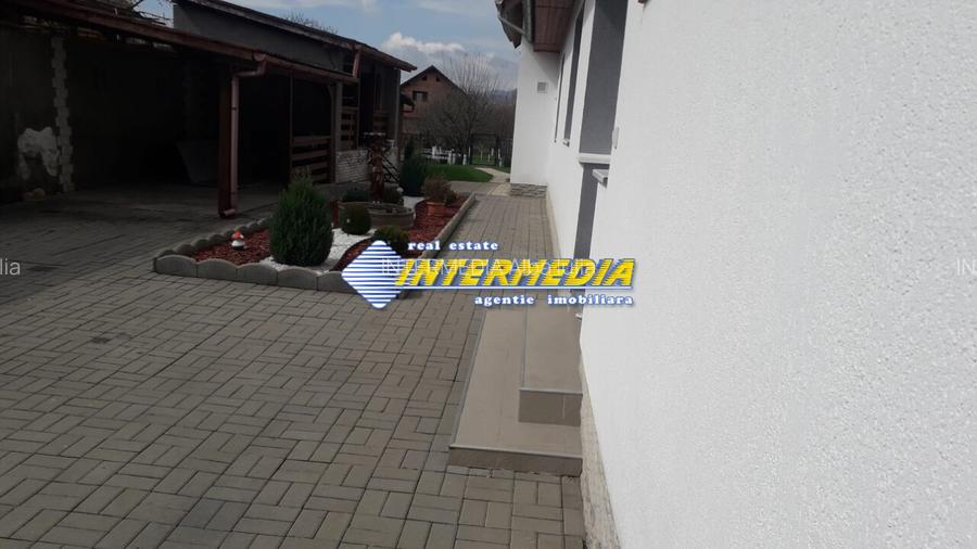 Casa de vanzare cu 5 camere si 1050 mp teren, Oarda de Jos, Alba Iulia