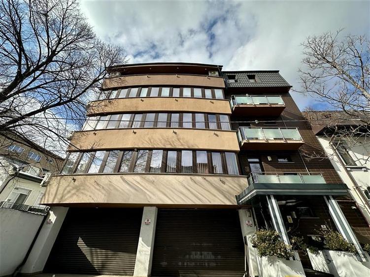 Spatiu birouri Cotroceni - Cladire Individuala - Metrou Eroilor
