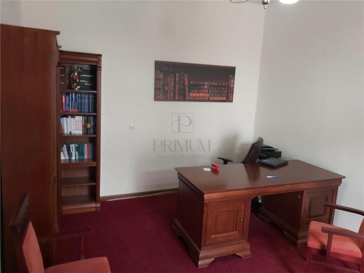 UNIRII - 3 CAM | 2 BAI | BOXA CF | RENOVAT - RESTAURAT | ARHITECTURAL |