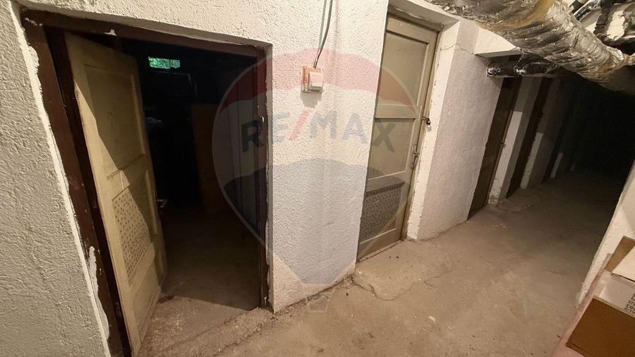 Apartament de vânzare 3 camere + garaj cu acces la boxă Ultracentral