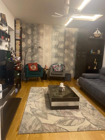 Vânzare apartament 3 camere