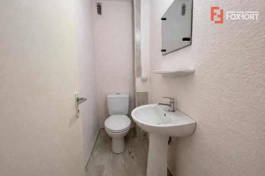 Apartament 3 camere, Micalaca, etaj 2 cu vedere spre malul Muresului