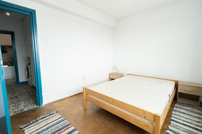 Apartament cu 2 camere I Decomandat I Piața Abator