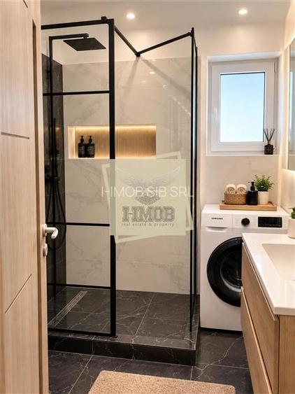 Apartament Exclusivist 3 camere | Balcon | Parcare zona Mandra - 9