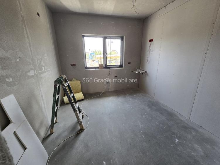 Duplex 4 camere – Toate utilitățile – Comision 0% - 2