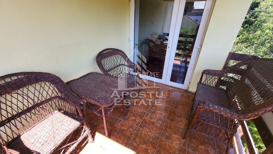 Casa individuala,4 camere,2 bai,garaj,Calea Aradului - 9