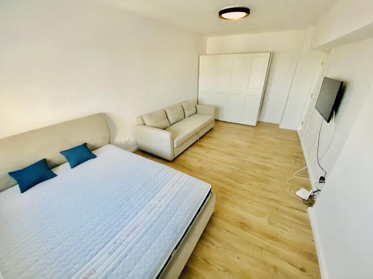 Studio totul nou Casa Poporului lângă SRI+parcare+centrală termica