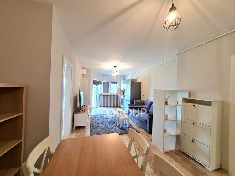 Apartament modern 2 camere de inchiriat cu dressing, garaj, AC