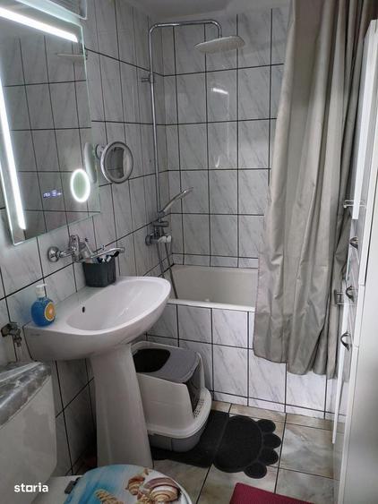 Apartament 2 camere , decomandat , etaj 2 , km 0 ( cu loc parcare )
