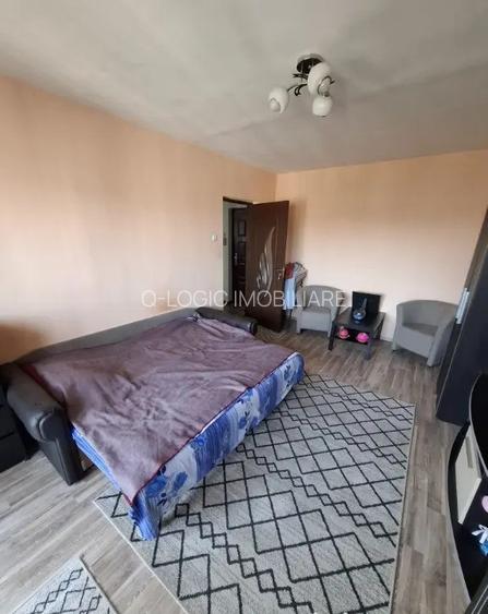 Apartament  3 camere zona Centrul Civic - 2