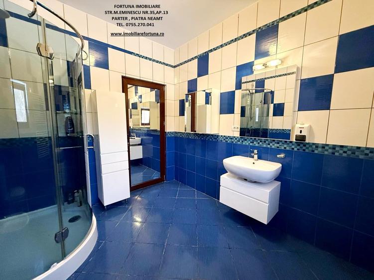 Proprietate com.Girov,compusa din casa, anexe si 8800 mp teren,com.0 cumparator