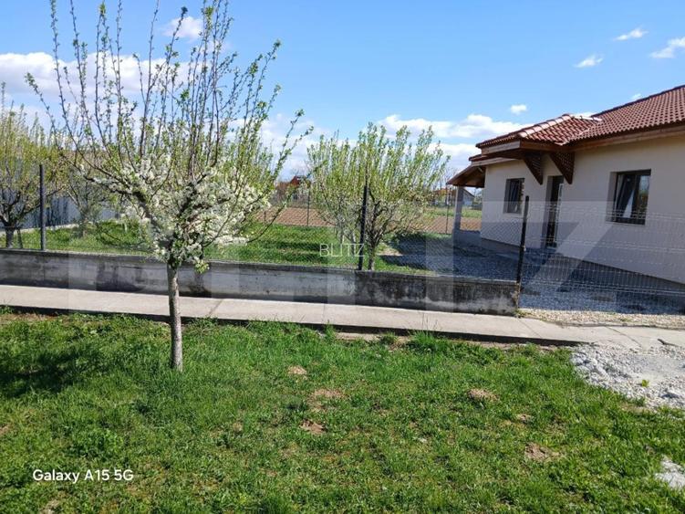 Casa cu 3 camere de vanzare , 120mp, teren 500 mp, in Lazuri - 6