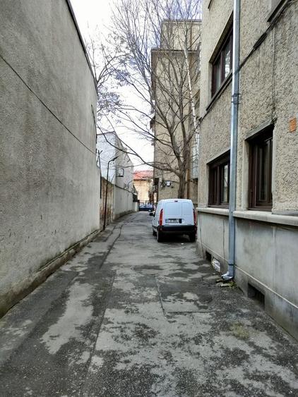 APARTAMENT 4 CAM FOISORUL DE FOC